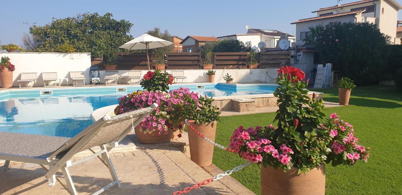 Hotel Corallo Фреджене Екстериор снимка