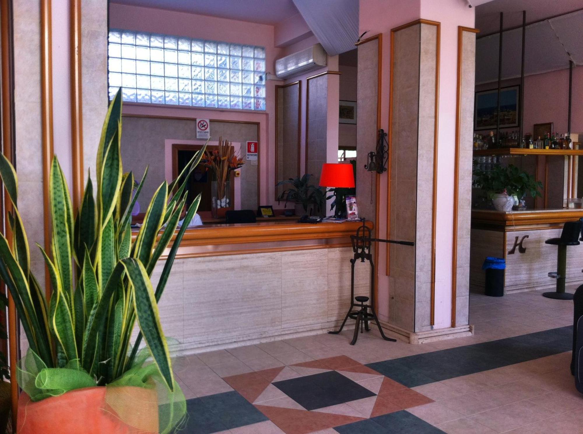 Hotel Corallo Фреджене Екстериор снимка