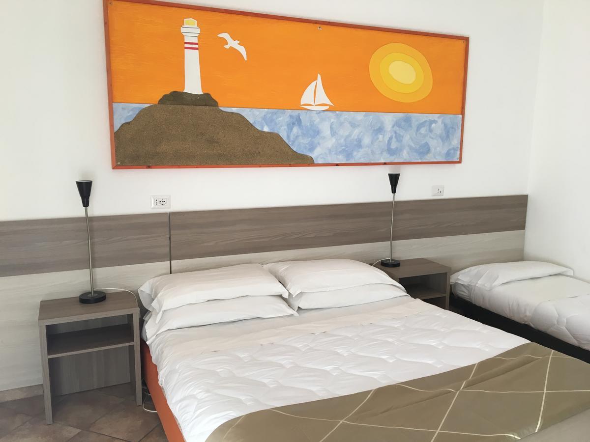Hotel Corallo Фреджене Екстериор снимка