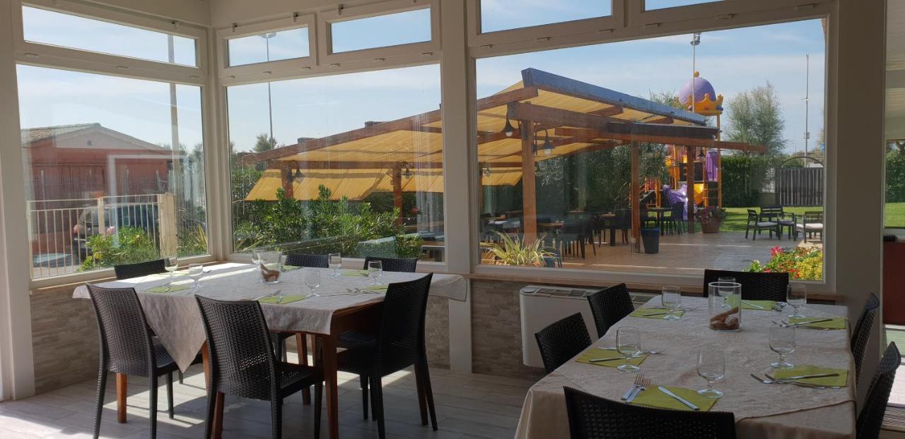 Hotel Corallo Фреджене Екстериор снимка